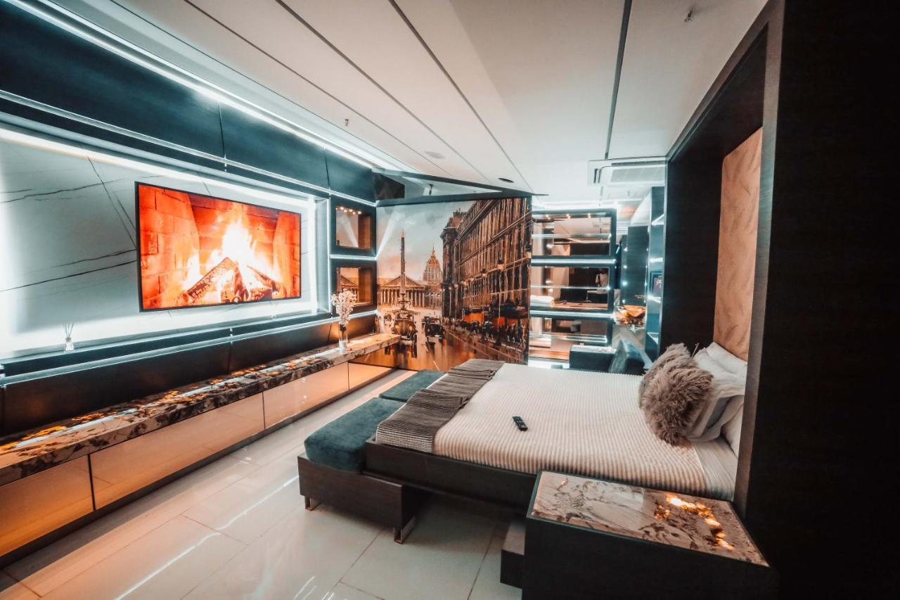 1Million Luxury Suites Medellín Extérieur photo