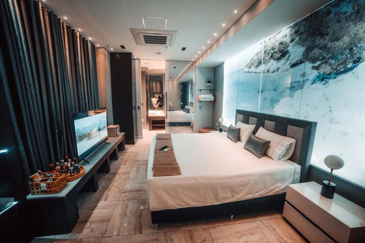 1Million Luxury Suites Medellín Extérieur photo